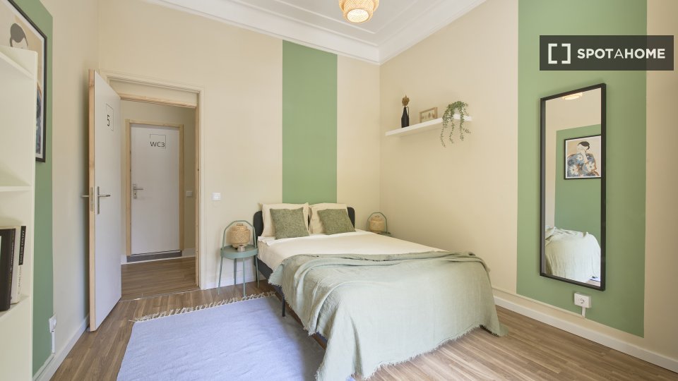 Double room Lisbon, 7 beds — photo 10