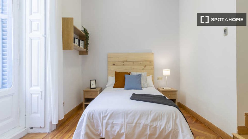 Camera doppia Madrid, 41 camere — foto 33