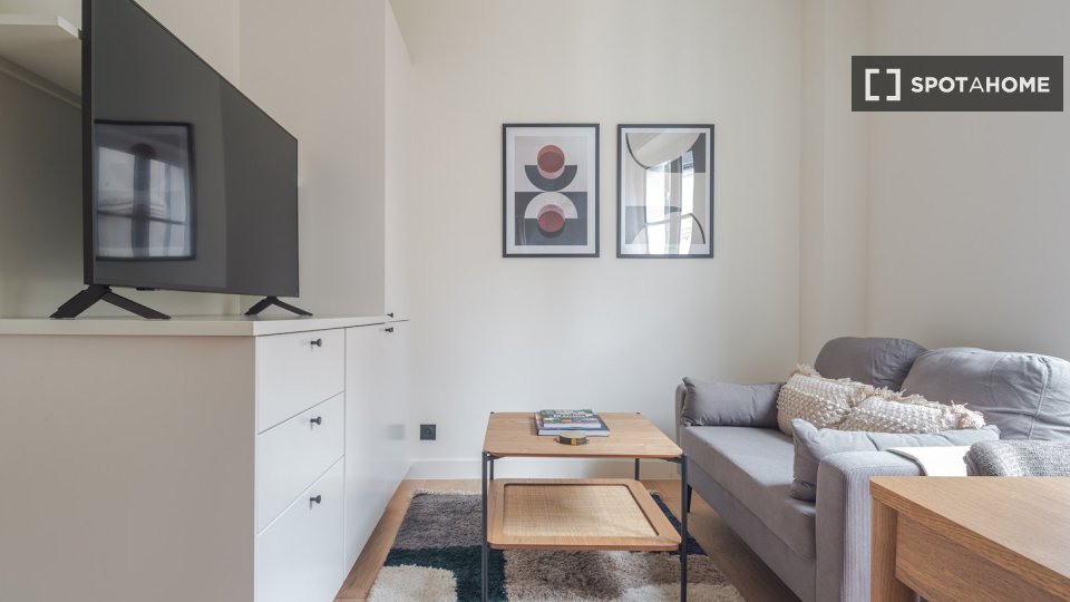 Apartment Paris, 1 bed, 25m² — photo 1