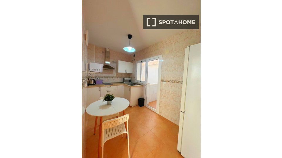Apartment Malaga, 2 beds — photo 4