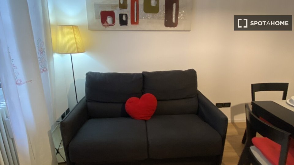 Apartment Milan, 1 bed, 45m² — photo 7