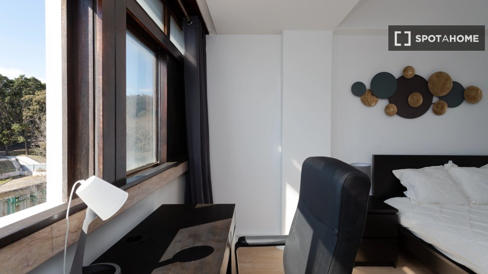 Double room Lisbon, 10 beds — photo 13