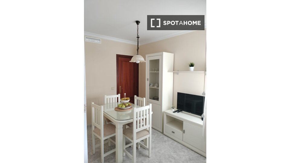 Apartment Malaga, 3 beds, 110m² — photo 12