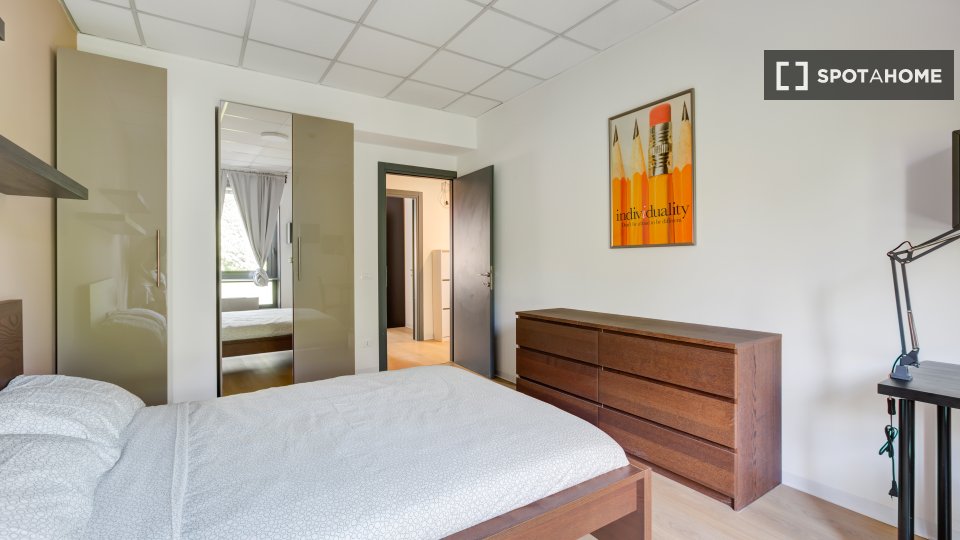 Double room Milan, 8 beds, 178m² — photo 2