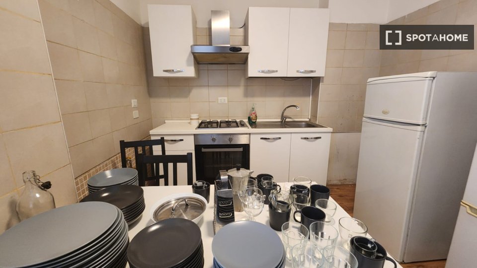 Double room Rome, 6 beds — photo 24