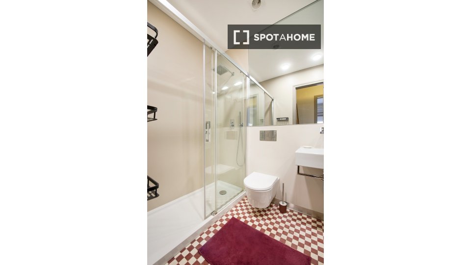 Apartment Lisbon, 1 bed — photo 56