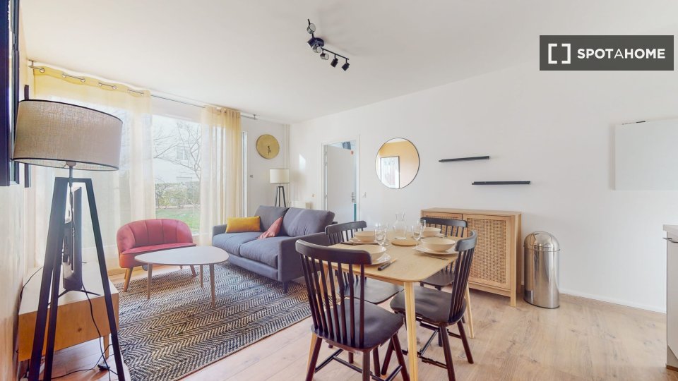 Double room Paris, 8 beds — photo 12