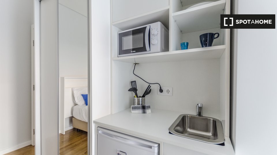 Apartment mono Lisbon, 17m² — photo 5