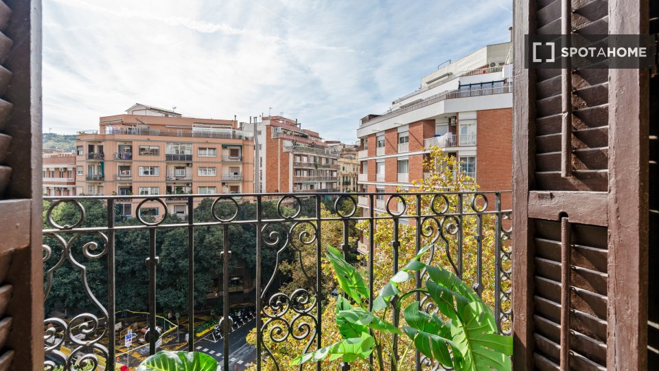 Double room Barcelona, 5 beds, 100m² — photo 55