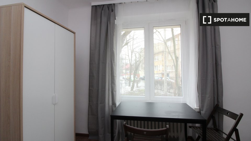 Double room Krakow, 2 beds — photo 12