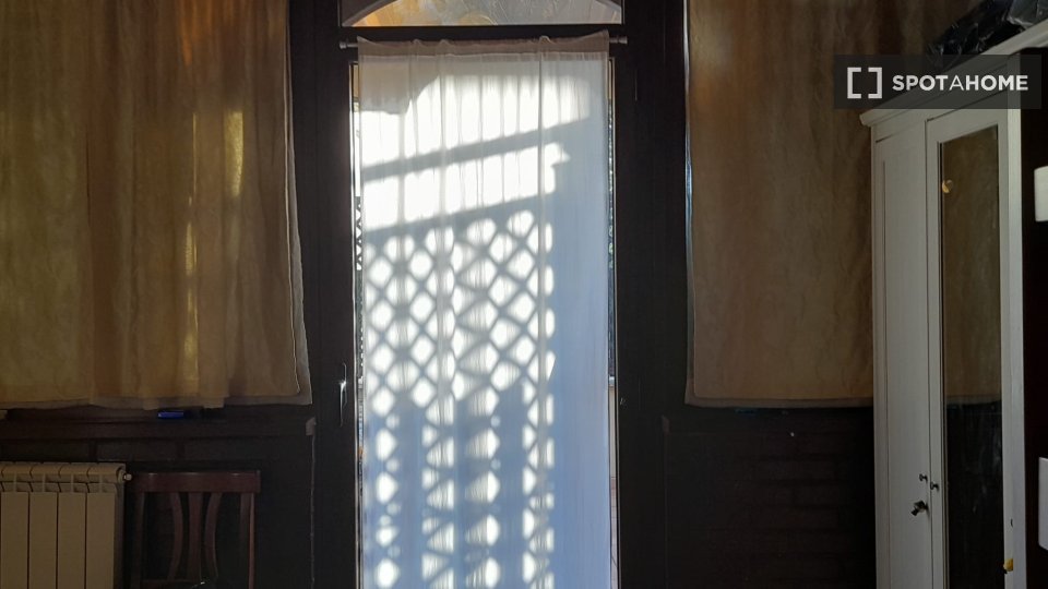 Double room Rome, 4 beds, 120m² — photo 10