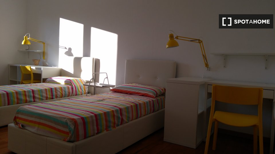 Double room Milan, 7 beds, 160m² — photo 3