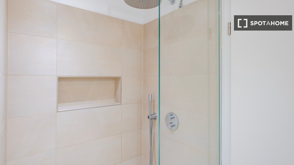 Apartment Berlin, 1 bed, 55m² — photo 3