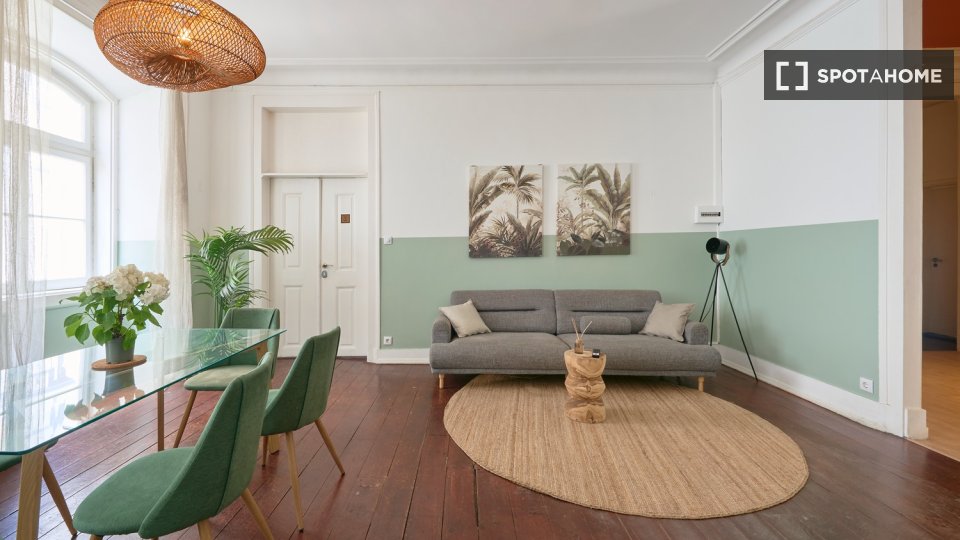 Double room Lisbon, 10 beds — photo 42