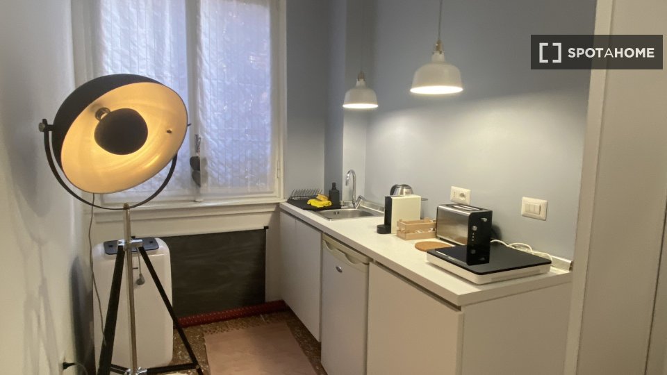 Apartment mono Milan, 25m² — photo 1