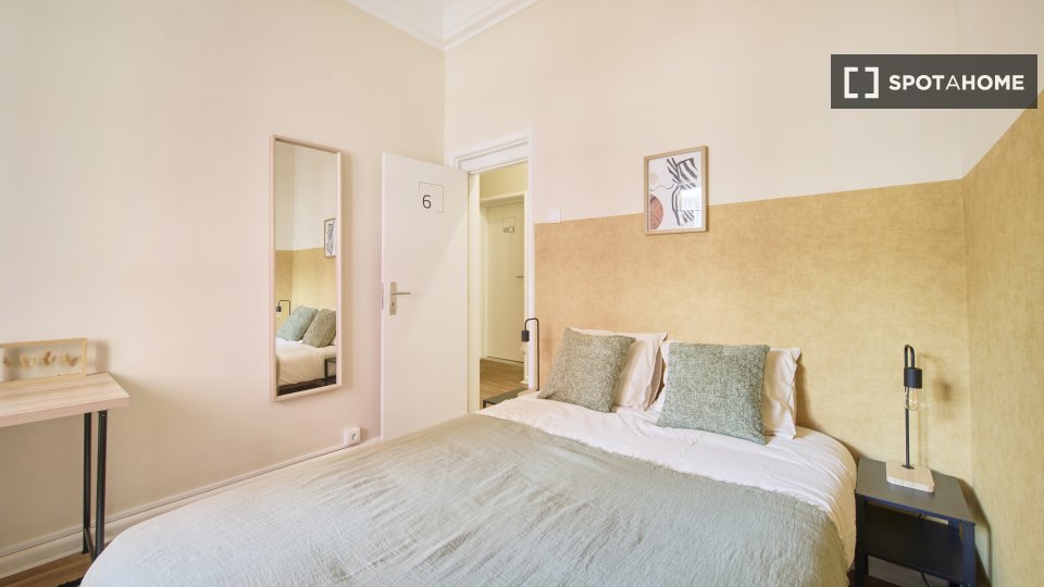 Double room Lisbon, 11 beds — photo 18