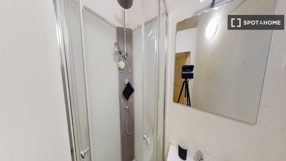 Double room Montpellier, 6 beds, 200m² — photo 6