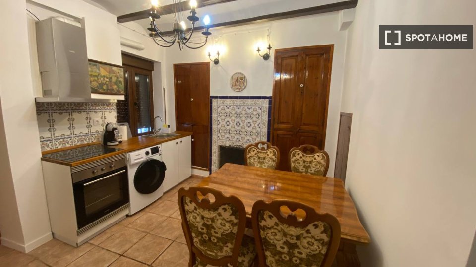 Apartment Valencia, 2 beds — photo 2