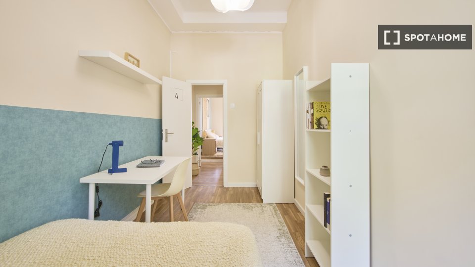 Double room Lisbon, 12 beds — photo 38
