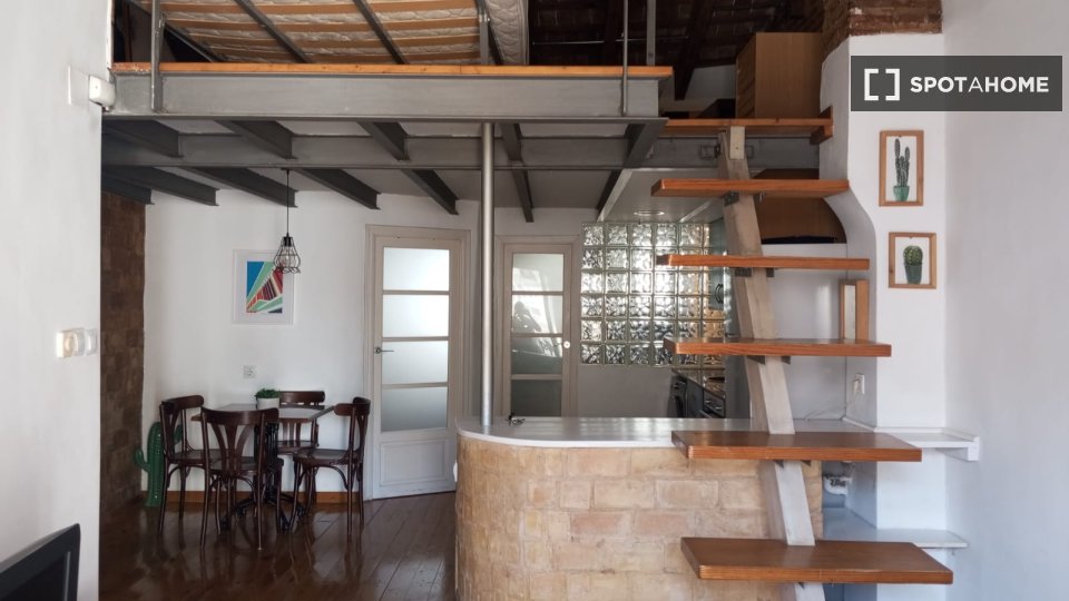 Apartment Valencia, 2 beds, 50m² — photo 4