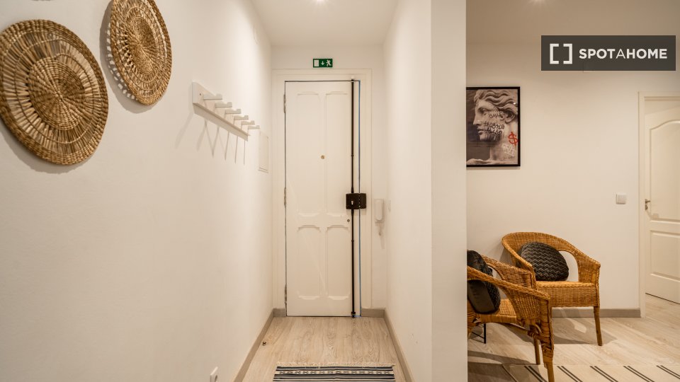 Apartment Lisbon, 3 beds — photo 5