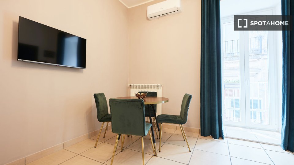 Appartamento Napoli, 1 camera, 64m² — foto 6