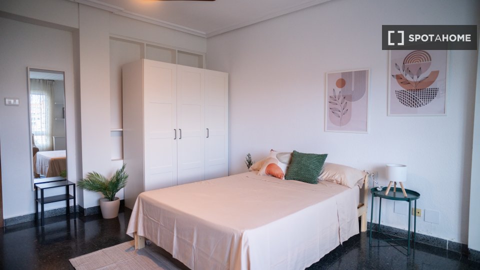 Double room Murcia, 6 beds, 190m² — photo 8