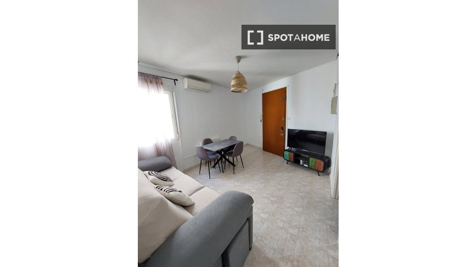 Double room Madrid, 2 beds, 50m² — photo 4