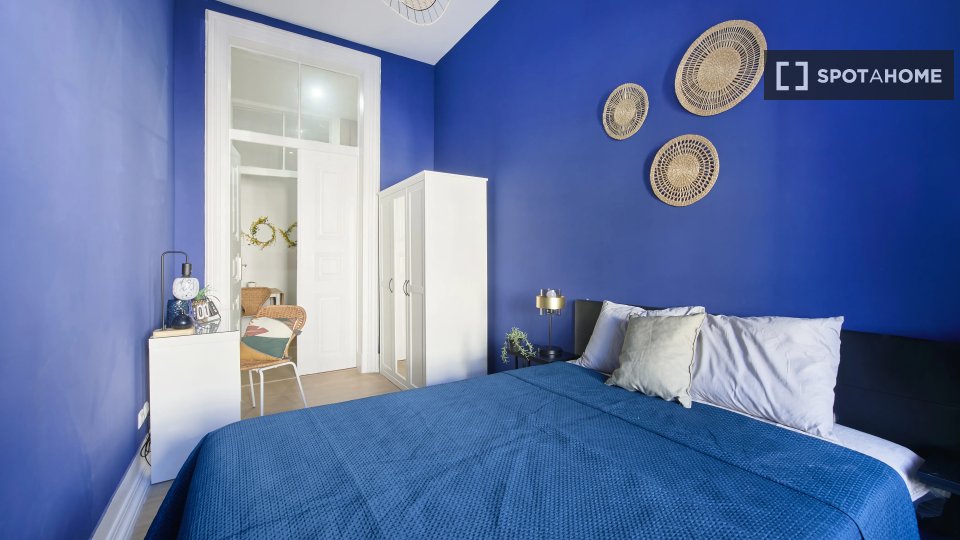 Double room Lisbon, 9 beds — photo 13