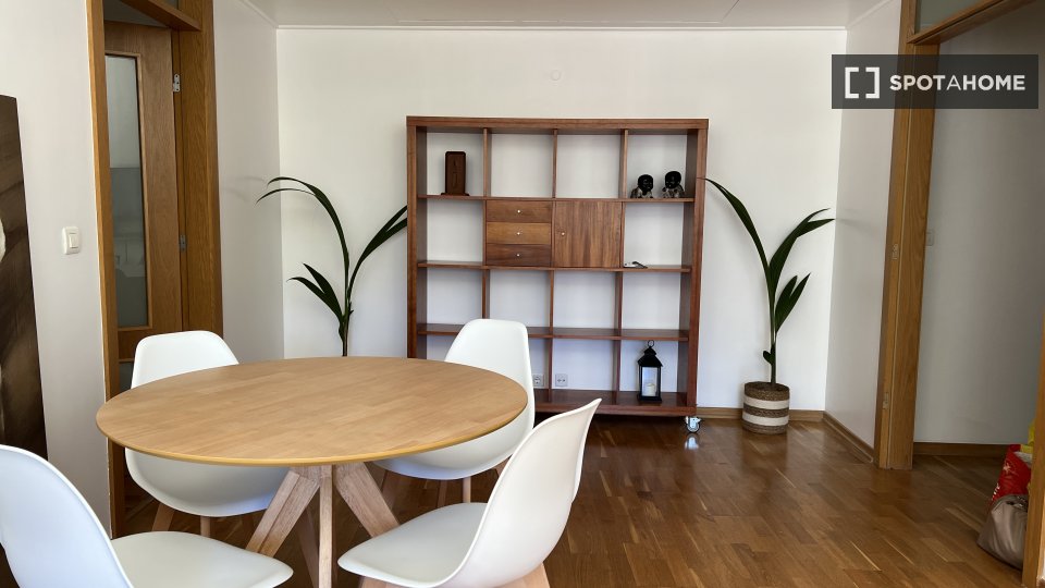 Apartment Lisbon, 3 beds, 90m² — photo 6