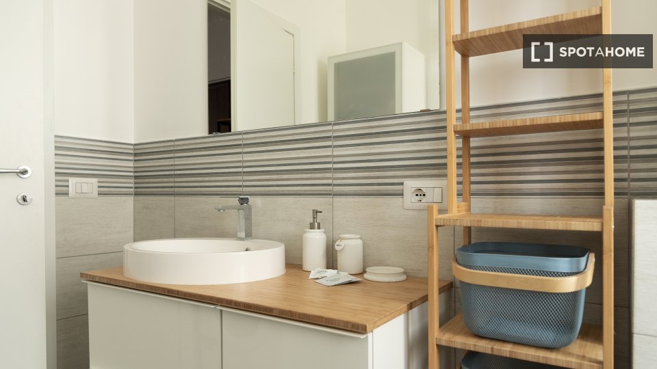 Apartment Milan, 1 bed — photo 6