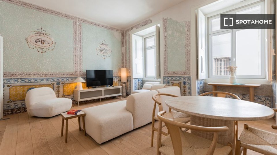 Apartment Lisbon, 2 beds — photo 1