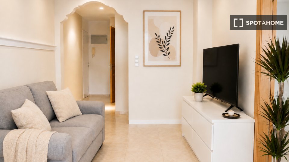 Apartment Valencia, 3 beds, 80m² — photo 9