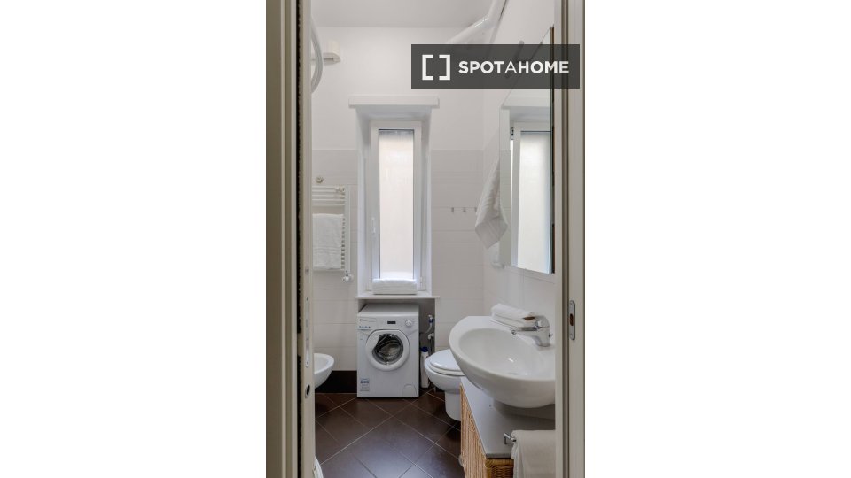 Apartment Rome, 1 bed — photo 12