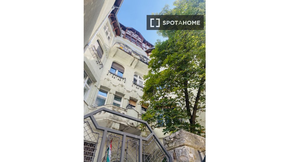Apartment mono Budapest, 46m² — photo 2