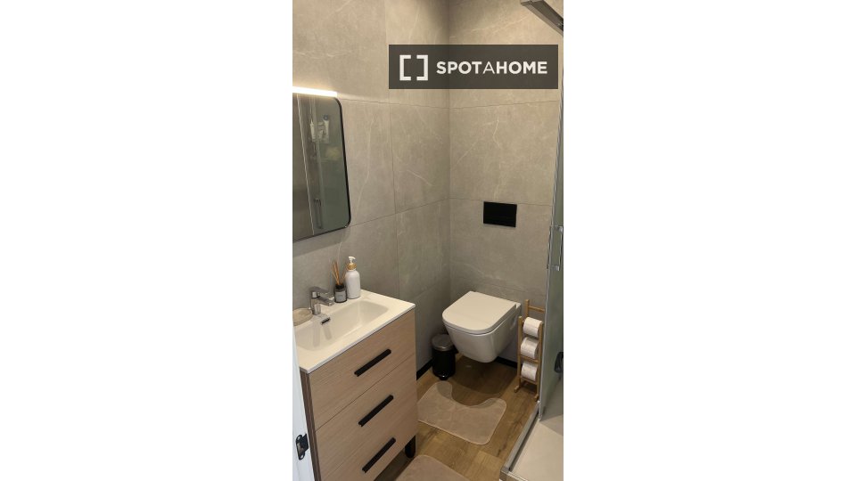 Habitación doble Barcelona, 2 habitaciones, 75m² — foto 2