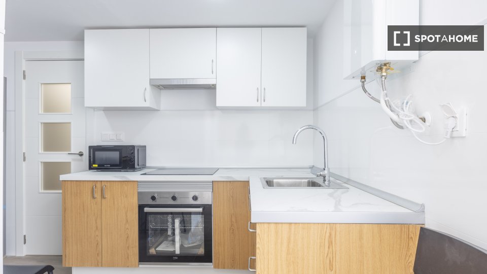 Chambre double Valence, 5 chambres, 100m² — photo 17