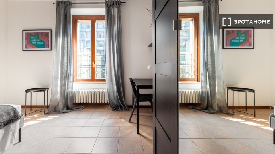 Double room Milan, 4 beds, 129m² — photo 11