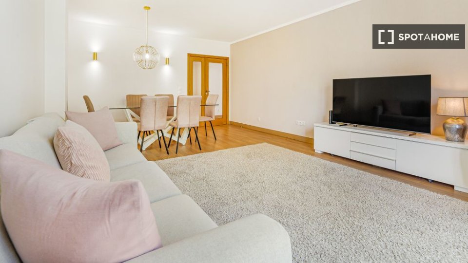Apartment Lisbon, 3 beds — photo 7
