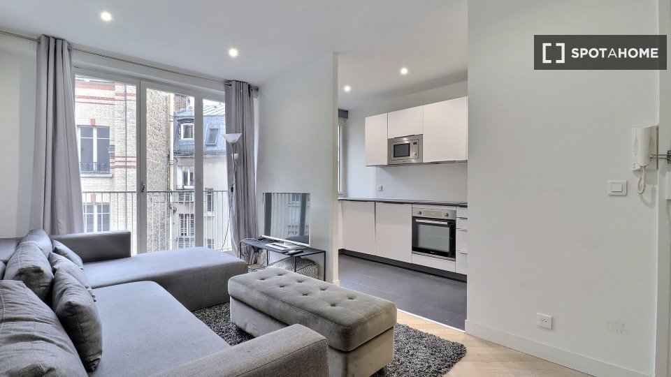 Appartamento con una camera da letto in affitto a Porte Dauphine, Parigi - a Parigi