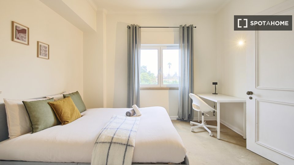 Double room Lisbon, 7 beds — photo 6
