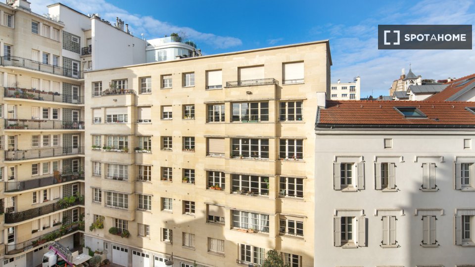 Apartment Paris, 2 beds, 59m² — photo 13
