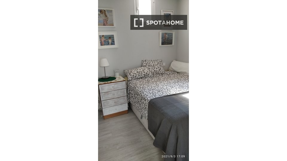 Appartamento con 1 camera da letto in affitto a Argüelles, Madrid - a Madrid