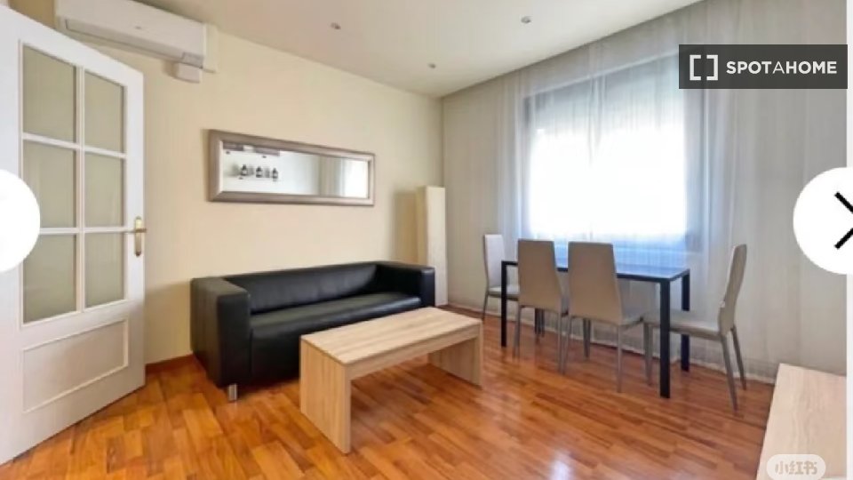Stanza in appartamento condiviso in affitto, Sants-Badal, Barcellona - a Barcellona