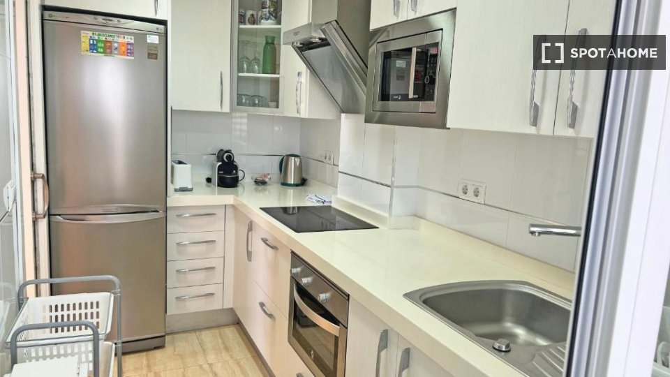 Apartment Alicante, 2 beds, 90m² — photo 10