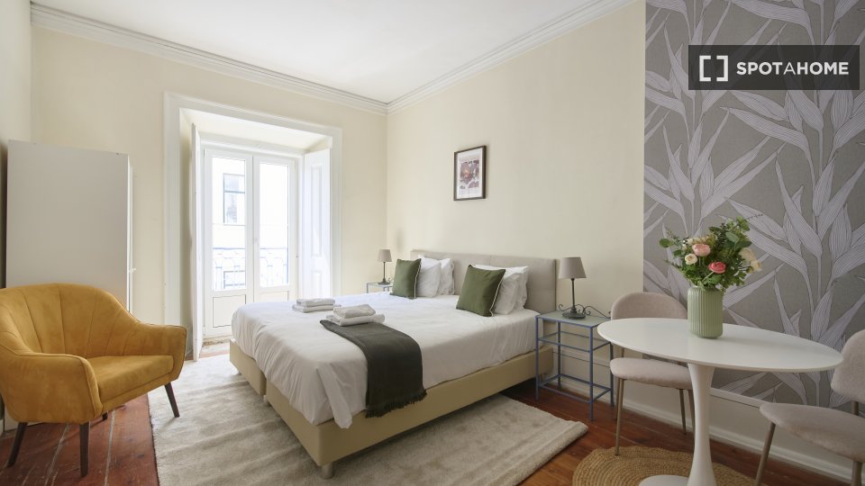 Apartment mono Lisbon — photo 16