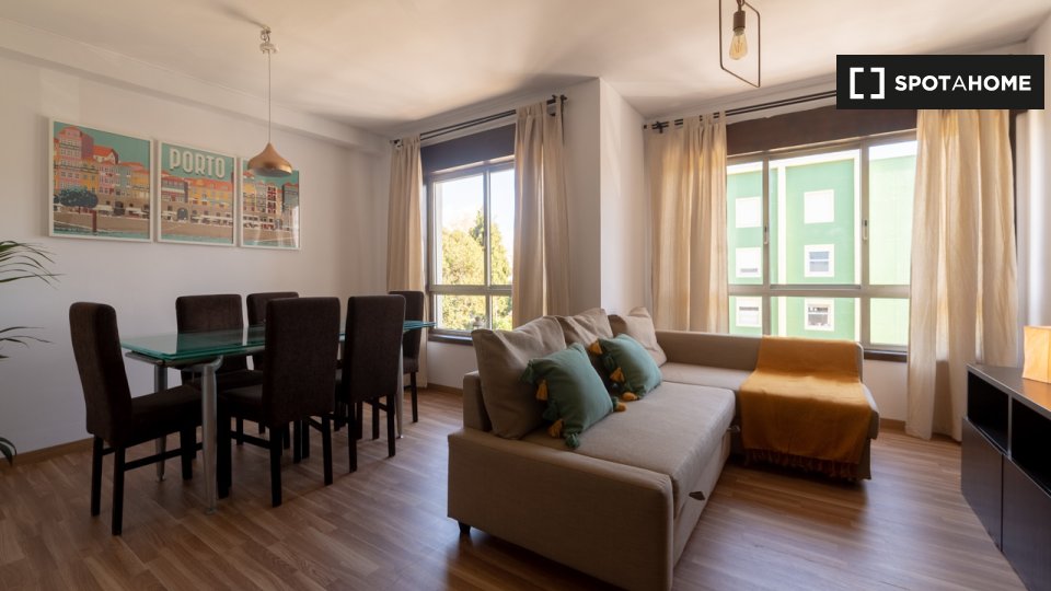 Apartment Porto, 3 beds, 100m² — photo 16