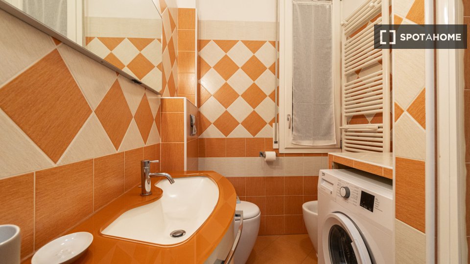 Apartment Bologna, 2 beds, 51m² — photo 5