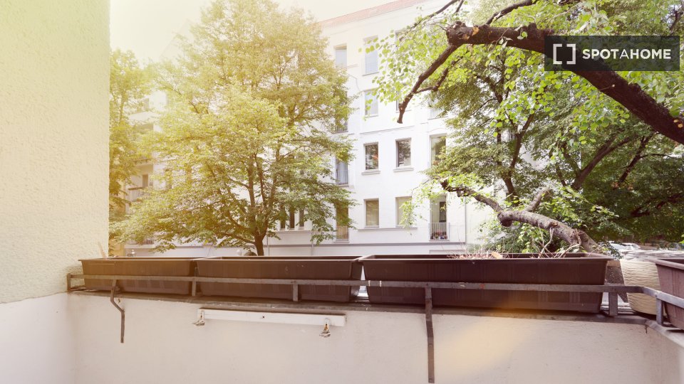 Apartment Berlin, 2 beds, 72m² — photo 1