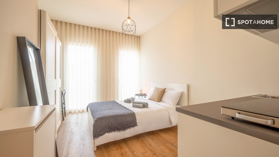 Apartment mono Lisbon, 15m² — photo 8